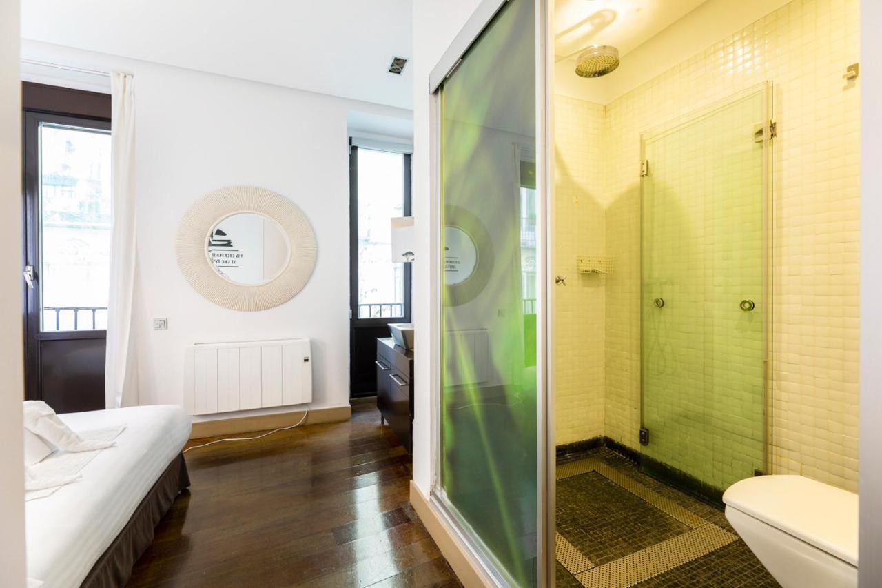 Madrid House Rooms ภายนอก รูปภาพ