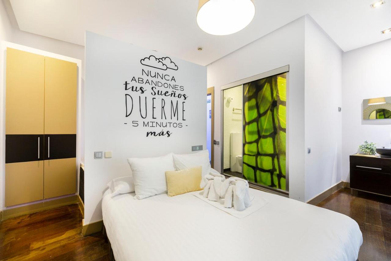 Madrid House Rooms ภายนอก รูปภาพ