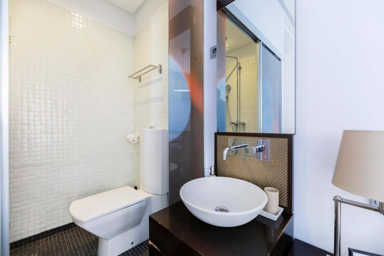 Madrid House Rooms ภายนอก รูปภาพ