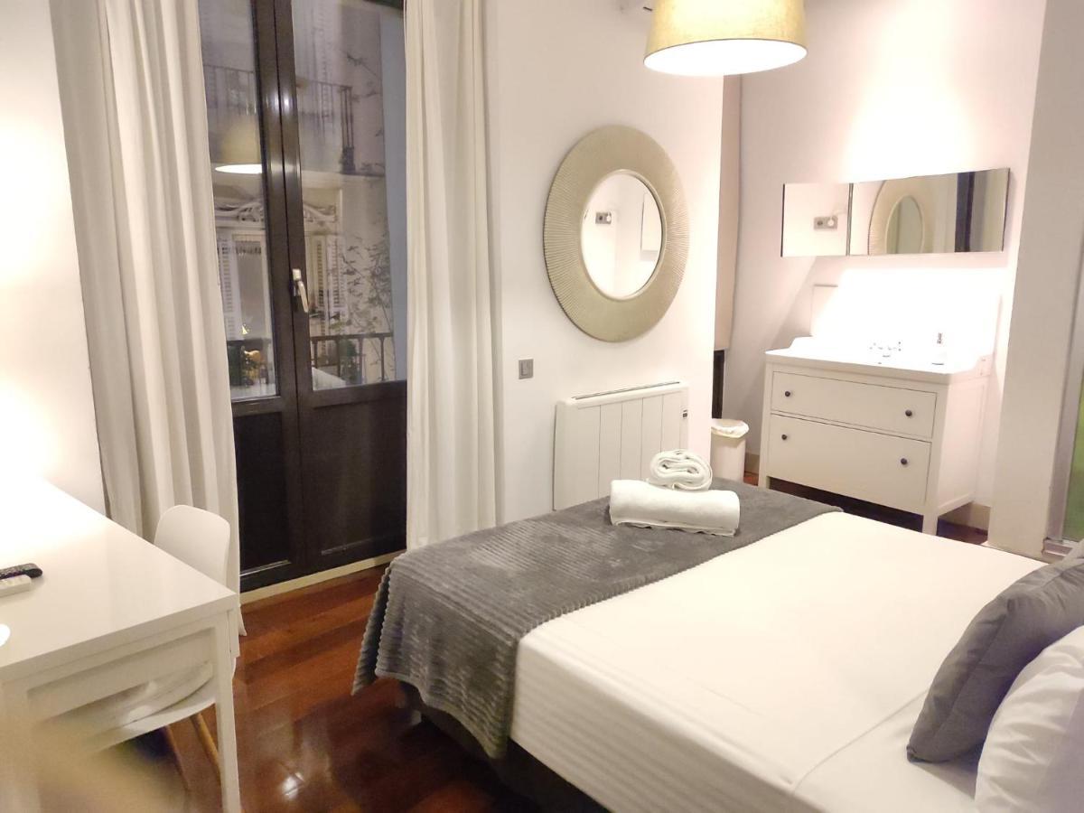 Madrid House Rooms ภายนอก รูปภาพ